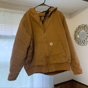 Woman’s Carhartt Coat (Insulated)